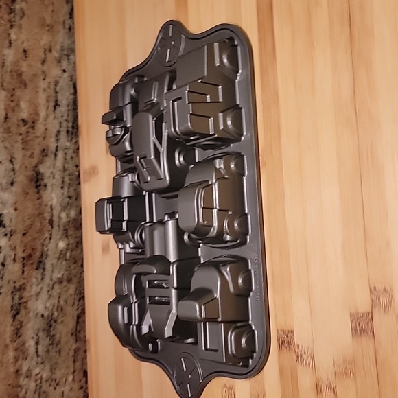 Nordic Ware Sweet Rides Classic Cars Bake Pan - Picture 9 of 12